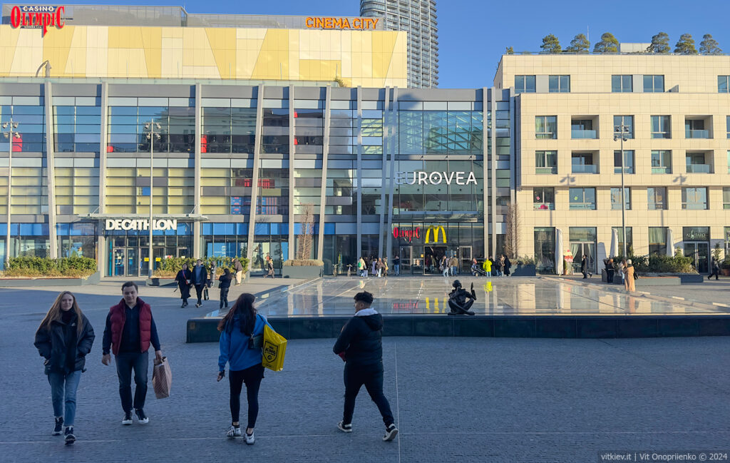 Bratislava, EUROVEA, 2024, winter